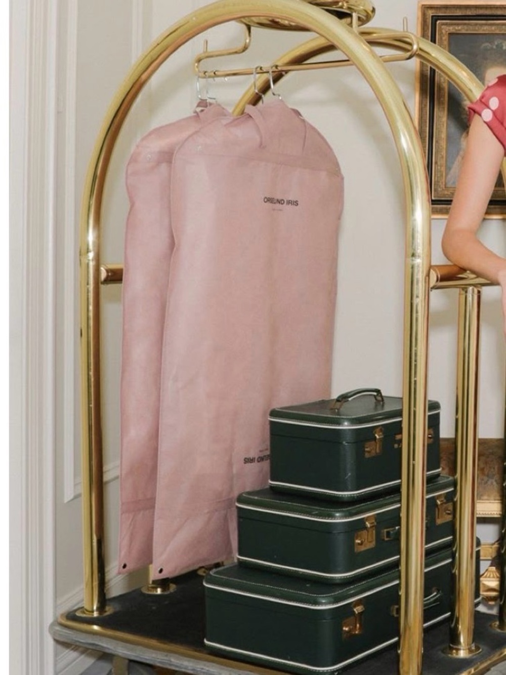 🩷 Miu Miu Garment Bag Cotton Blush Pink + Velvet Hanger Set